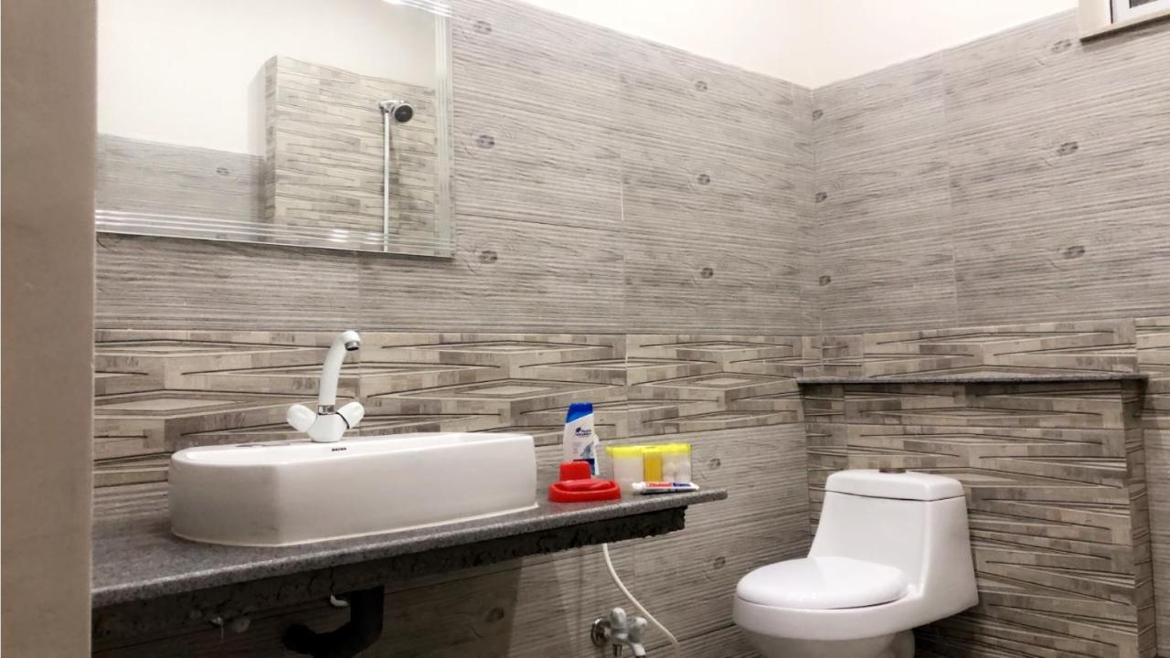 Fully Serviced Holiday Home Near Lyallpur Galleriaファイサラーバード エクステリア 写真